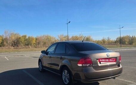 Volkswagen Polo VI (EU Market), 2014 год, 800 000 рублей, 2 фотография