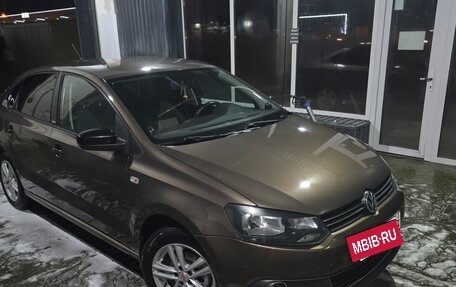 Volkswagen Polo VI (EU Market), 2014 год, 800 000 рублей, 10 фотография