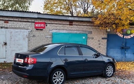 Volkswagen Jetta VI, 2008 год, 580 000 рублей, 3 фотография