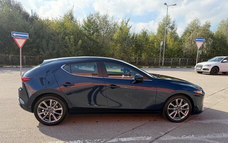 Mazda 3, 2021 год, 1 990 000 рублей, 5 фотография