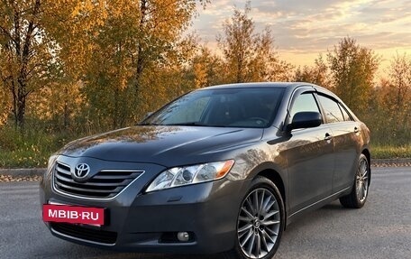 Toyota Camry, 2007 год, 1 390 000 рублей, 8 фотография