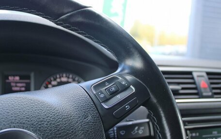 Volkswagen Jetta VI, 2013 год, 899 000 рублей, 15 фотография