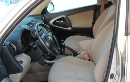 Toyota RAV4, 2006 год, 800 000 рублей, 11 фотография
