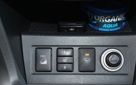Toyota RAV4, 2006 год, 800 000 рублей, 8 фотография