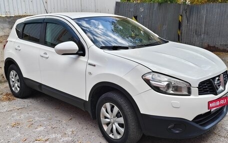 Nissan Qashqai, 2011 год, 920 000 рублей, 2 фотография