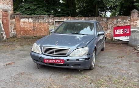 Mercedes-Benz S-Класс, 1999 год, 320 000 рублей, 1 фотография