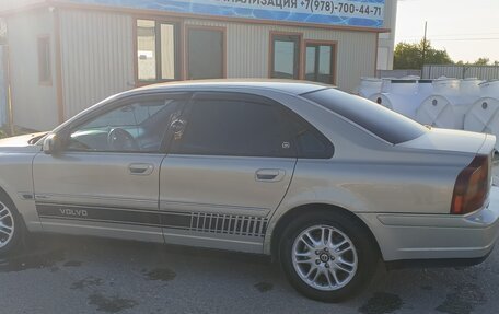 Volvo S80 II рестайлинг 2, 2002 год, 650 000 рублей, 1 фотография