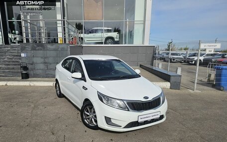 KIA Rio III рестайлинг, 2013 год, 750 000 рублей, 3 фотография