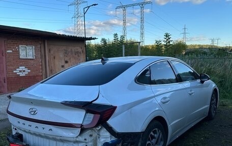 Hyundai Sonata VIII, 2021 год, 2 100 000 рублей, 5 фотография