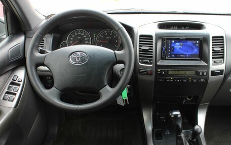 Toyota Land Cruiser Prado 120 рестайлинг, 2006 год, 1 610 000 рублей, 17 фотография
