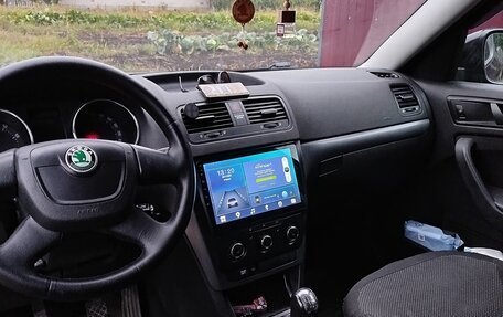 Skoda Yeti I рестайлинг, 2010 год, 690 000 рублей, 5 фотография