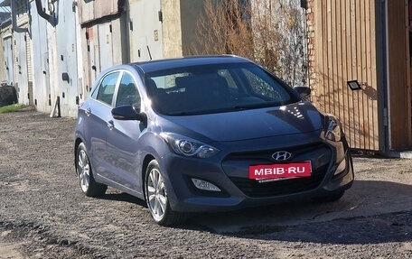 Hyundai i30 II рестайлинг, 2012 год, 1 025 000 рублей, 2 фотография