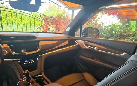 Cadillac XT6 I, 2021 год, 2 000 000 рублей, 4 фотография
