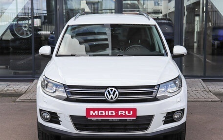 Volkswagen Tiguan I, 2015 год, 1 599 000 рублей, 2 фотография