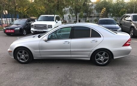 Mercedes-Benz C-Класс, 2004 год, 650 000 рублей, 7 фотография