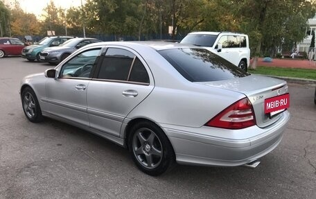 Mercedes-Benz C-Класс, 2004 год, 650 000 рублей, 6 фотография