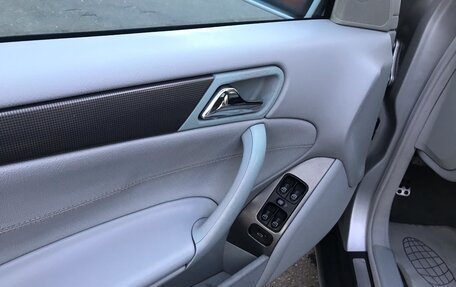 Mercedes-Benz C-Класс, 2004 год, 650 000 рублей, 14 фотография