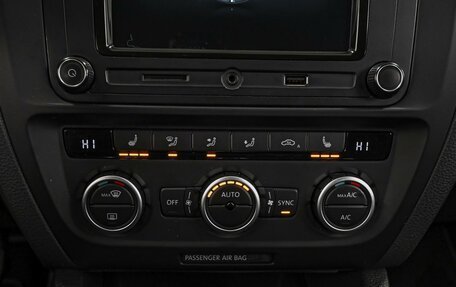 Volkswagen Jetta VI, 2014 год, 1 560 000 рублей, 13 фотография