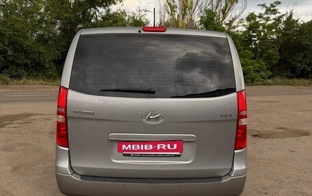 Hyundai H-1 II рестайлинг, 2019 год, 3 000 000 рублей, 5 фотография