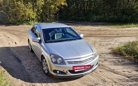 Opel Astra H, 2008 год, 530 000 рублей, 2 фотография
