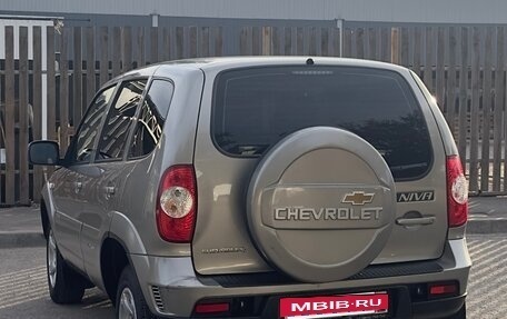 Chevrolet Niva I рестайлинг, 2016 год, 750 000 рублей, 4 фотография