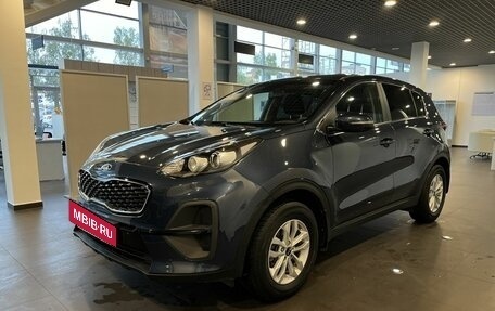 KIA Sportage IV рестайлинг, 2020 год, 2 138 000 рублей, 7 фотография