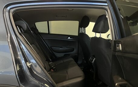 KIA Sportage IV рестайлинг, 2020 год, 2 138 000 рублей, 17 фотография
