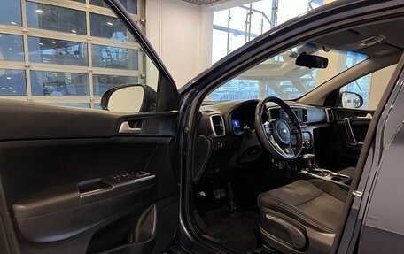 KIA Sportage IV рестайлинг, 2020 год, 2 138 000 рублей, 21 фотография
