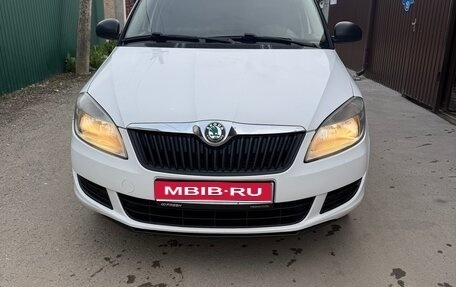 Skoda Fabia II, 2012 год, 500 000 рублей, 1 фотография
