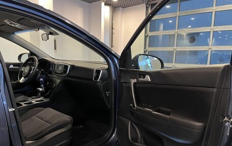 KIA Sportage IV рестайлинг, 2020 год, 2 138 000 рублей, 27 фотография