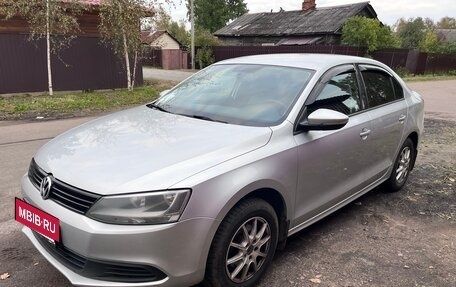 Volkswagen Jetta VI, 2014 год, 900 000 рублей, 13 фотография
