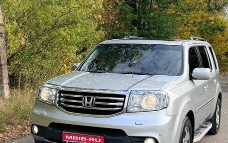 Honda Pilot III рестайлинг, 2012 год, 2 070 000 рублей, 1 фотография