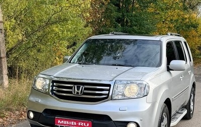 Honda Pilot III рестайлинг, 2012 год, 2 070 000 рублей, 1 фотография