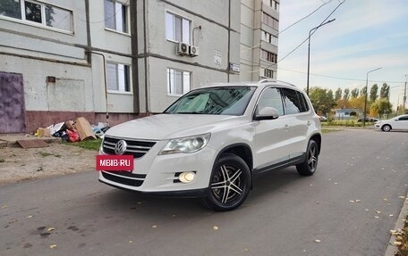 Volkswagen Tiguan I, 2011 год, 1 130 000 рублей, 2 фотография