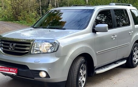 Honda Pilot III рестайлинг, 2012 год, 2 070 000 рублей, 5 фотография