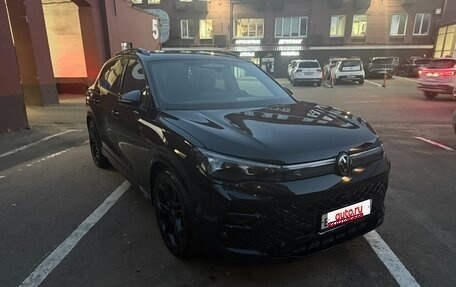 Volkswagen Tiguan, 2025 год, 4 500 000 рублей, 4 фотография