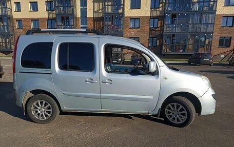 Renault Kangoo II рестайлинг, 2012 год, 650 000 рублей, 3 фотография