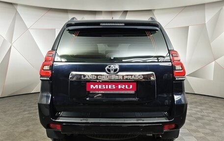 Toyota Land Cruiser Prado 150 рестайлинг 2, 2018 год, 4 895 000 рублей, 8 фотография
