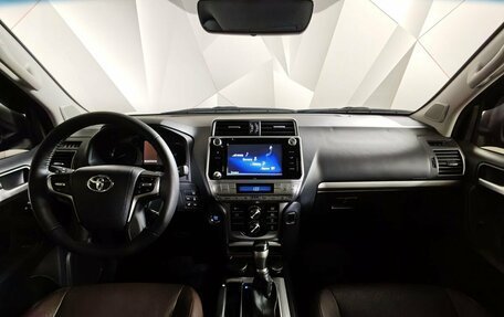 Toyota Land Cruiser Prado 150 рестайлинг 2, 2018 год, 4 895 000 рублей, 13 фотография
