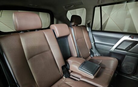 Toyota Land Cruiser Prado 150 рестайлинг 2, 2018 год, 4 895 000 рублей, 16 фотография