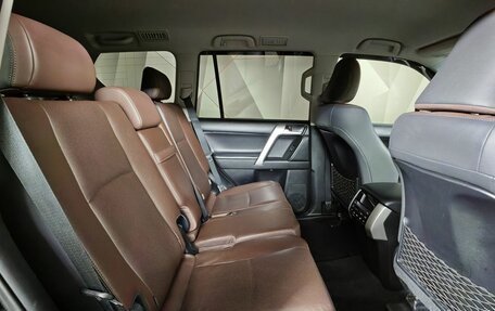 Toyota Land Cruiser Prado 150 рестайлинг 2, 2018 год, 4 895 000 рублей, 15 фотография