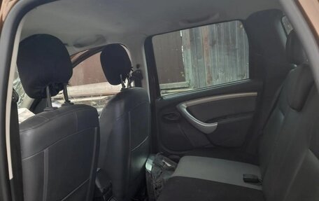 Renault Duster I рестайлинг, 2012 год, 300 000 рублей, 4 фотография