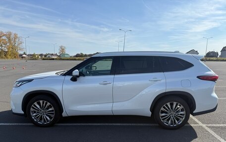 Toyota Highlander, 2025 год, 5 450 000 рублей, 2 фотография