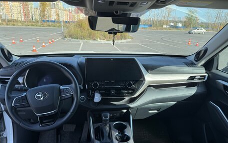 Toyota Highlander, 2025 год, 5 450 000 рублей, 9 фотография
