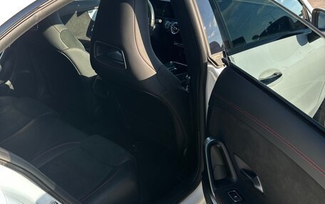 Mercedes-Benz CLA, 2019 год, 4 400 000 рублей, 16 фотография