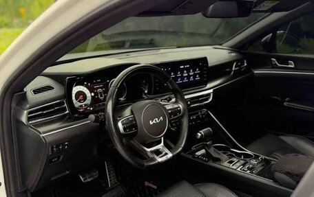 KIA K5, 2023 год, 2 300 000 рублей, 6 фотография
