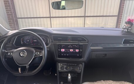 Volkswagen Tiguan II, 2020 год, 3 350 000 рублей, 12 фотография