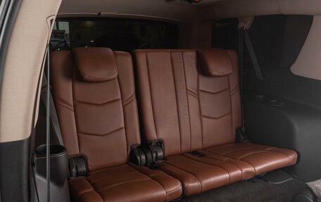 Cadillac Escalade IV, 2015 год, 3 699 000 рублей, 17 фотография