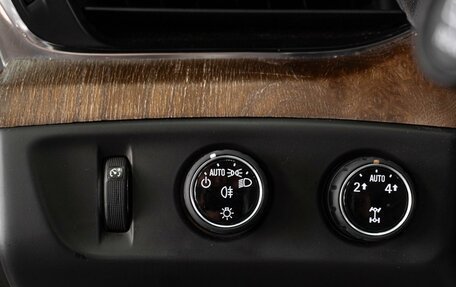 Cadillac Escalade IV, 2015 год, 3 699 000 рублей, 29 фотография