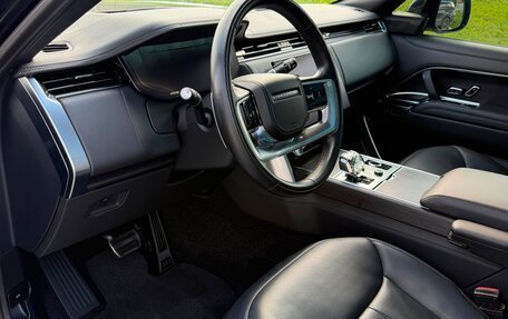 Land Rover Range Rover IV рестайлинг, 2022 год, 16 000 000 рублей, 10 фотография
